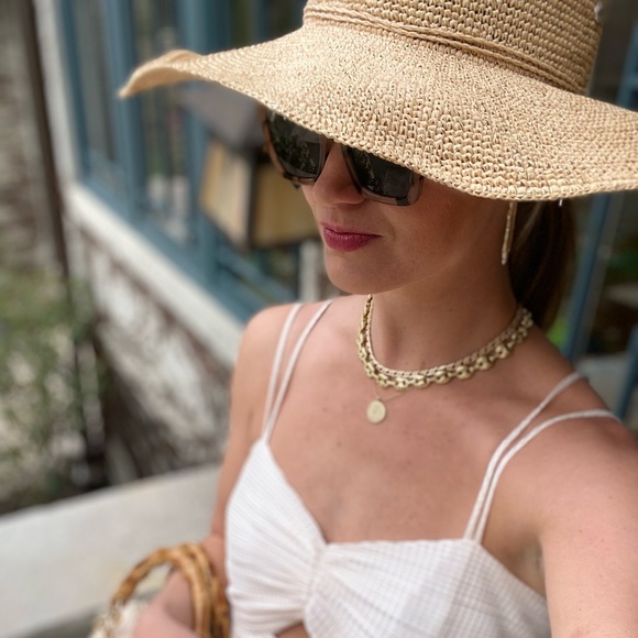 Meet your Posher, Jenna - Picture 1 of 1